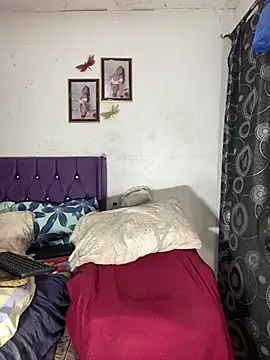 KandyHot  online show from 8, 3, 2026