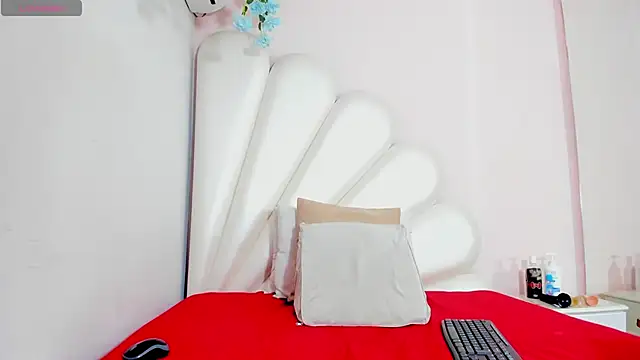 Snapshot of Lorena_Hawkins chatting on 3, 2, 2025 Lorena Hawkins online show from 3, 2, 2025