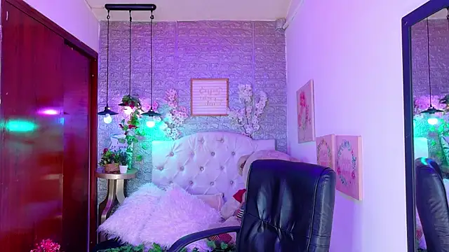 REDHOTTER  online show from 17, 2, 2026