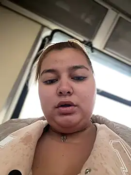 Snapshot of AllysonK chatting on 7, 12, 2024 AllysonK online show from 7, 12, 2024