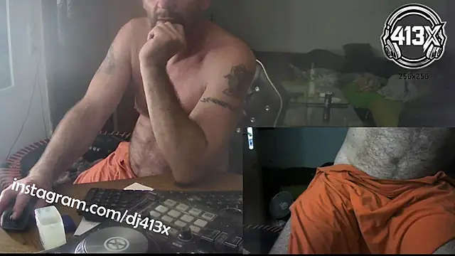 Snapshot of rosaeichel chatting on 30, 6, 2026 rosaeichel online show from 30, 6, 2026
