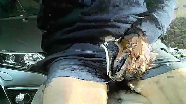 Snapshot of ewuich1 chatting on 28, 3, 2026 ewuich1 online show from 28, 3, 2026