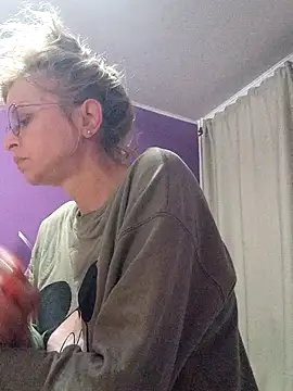 BritneyHudson online show from 23, 11, 2025