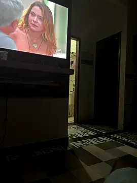 isaackaua online show from 10, 10, 2025