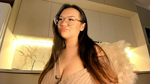 sally 009 online show from 1, 2, 2025