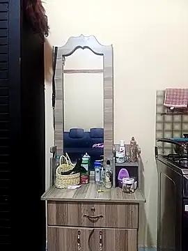 hairy pussy4 online show from 18, 4, 2026