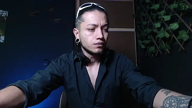 Dicaprioo  online show from 25, 10, 2025