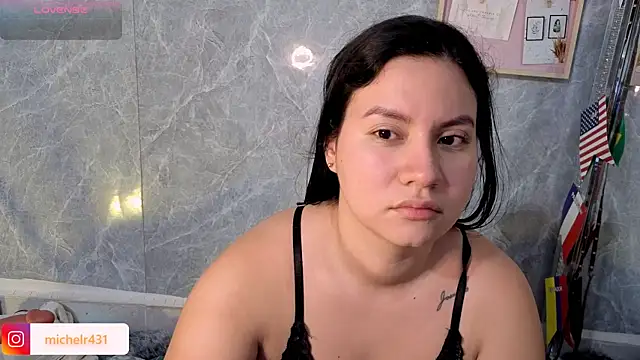 Snapshot of Mia__reys chatting on 11, 7, 2026 Mia reys online show from 11, 7, 2026