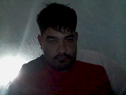 Snapshot of GILBERTHOR92 chatting on 11, 2, 2026 GILBERTHOR92 online show from 11, 2, 2026