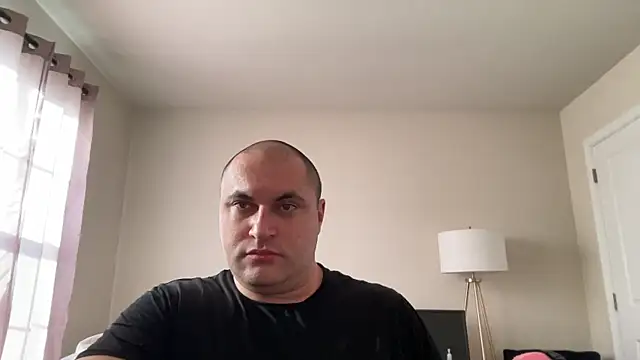 SluggishChase99 online show from 8, 12, 2024