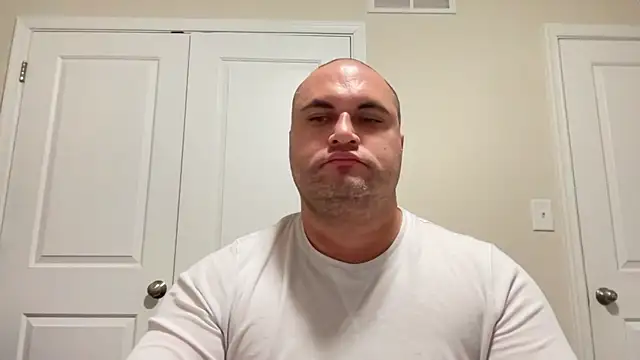 SluggishChase99 online show from 16, 12, 2024