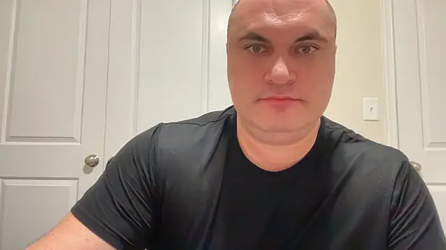 SluggishChase99 online show from 5, 3, 2025