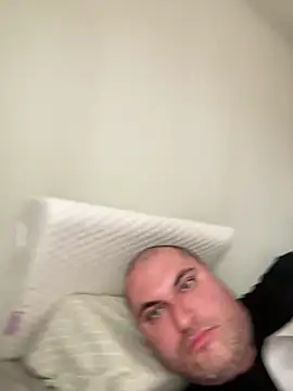 SluggishChase99 online show from 17, 3, 2025