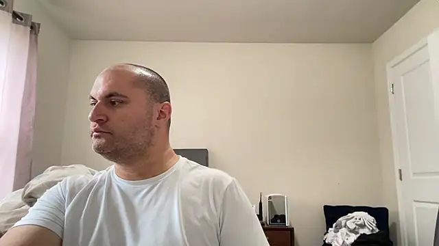 SluggishChase99 online show from 1, 4, 2026