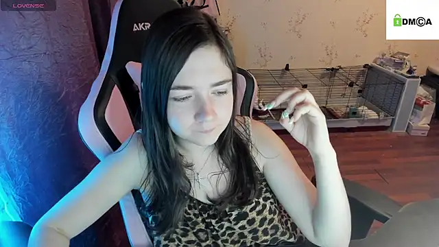 Crazy forest fairy online show from 9, 10, 2025