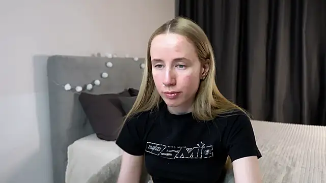 Snapshot of Cassie_Kelman chatting on 3, 2, 2026 Cassie Kelman online show from 3, 2, 2026