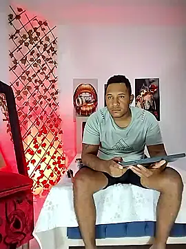 Snapshot of ARTHUR_MINI chatting on 7, 4, 2026 ARTHUR MINI online show from 7, 4, 2026