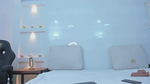 Dalia-Prada online show from 20, 4, 2026