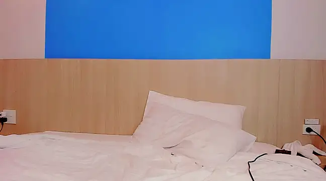 Snapshot of sexntease chatting on 3, 1, 2025 sexntease online show from 3, 1, 2025