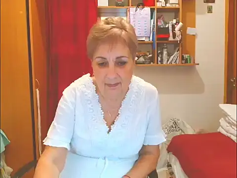 Victoria5643 online show from 17, 11, 2025