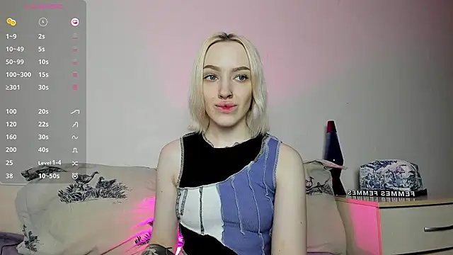 Snapshot of cheryl_mason chatting on 3, 2, 2025 cheryl mason online show from 3, 2, 2025