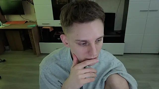 angryzan online show from 4, 2, 2026