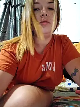 Snapshot of Sofia_Queen17 chatting on 14, 12, 2024 Sofia Queen17 online show from 14, 12, 2024