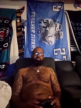 GallowayGooch1085 online show from 22, 4, 2026