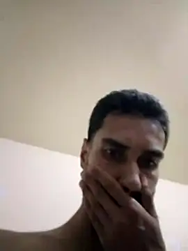 Snapshot of jhon01000 chatting on 5, 4, 2026 jhon01000 online show from 5, 4, 2026