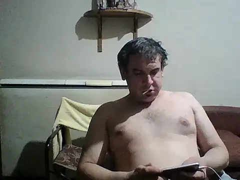 Snapshot of Rodrigo_happy chatting on 14, 12, 2025 Rodrigo happy online show from 14, 12, 2025