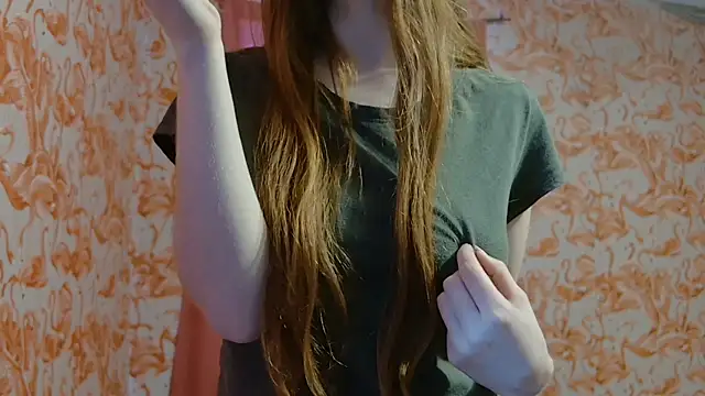 strawberrysmoothie online show from 12, 2, 2026