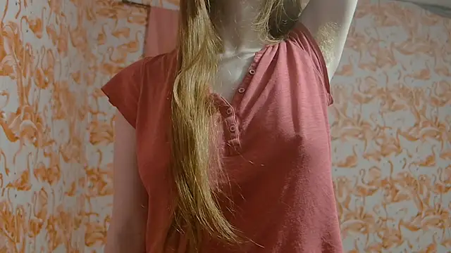 strawberrysmoothie online show from 28, 3, 2026