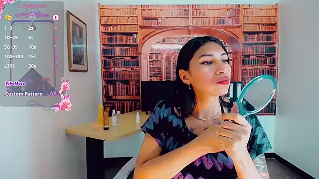 khiara moretti online show from 26, 2, 2025