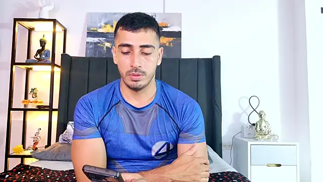 Snapshot of muscle_ares chatting on 27, 4, 2026 muscle ares online show from 27, 4, 2026