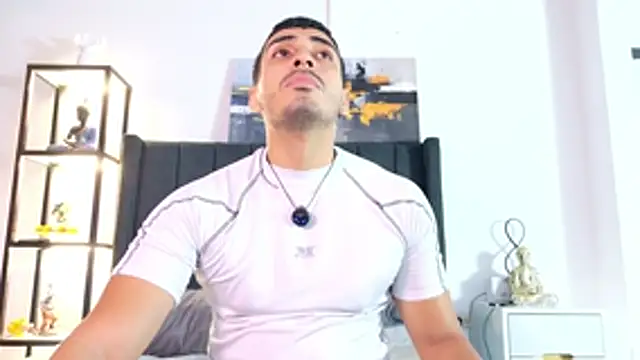 Snapshot of muscle_ares chatting on 14, 5, 2026 muscle ares online show from 14, 5, 2026