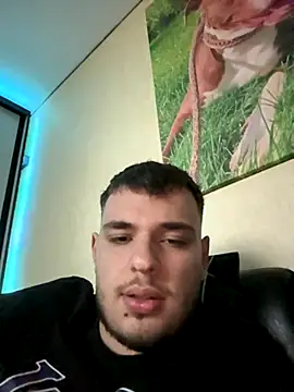 Snapshot of oscar_sweet22 chatting on 31, 10, 2025 oscar sweet22 online show from 31, 10, 2025