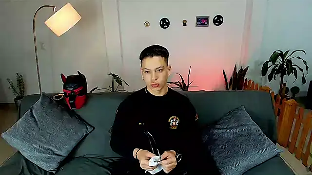 Baxter Dex online show from 4, 2, 2025