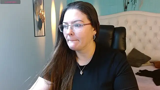 MsJossie online show from 19, 4, 2026