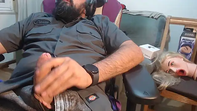 Snapshot of master4subslut chatting on 30, 9, 2025 master4subslut online show from 30, 9, 2025