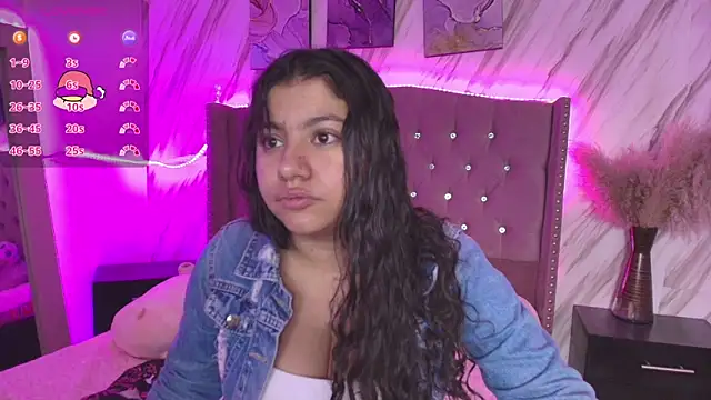 Miaa Smiith1 online show from 7, 12, 2024