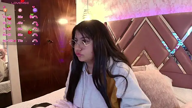 Miaa Smiith1 online show from 31, 1, 2025