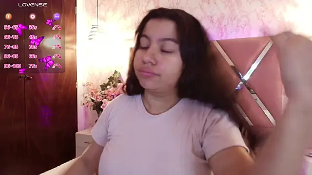 Miaa Smiith1 online show from 24, 2, 2025