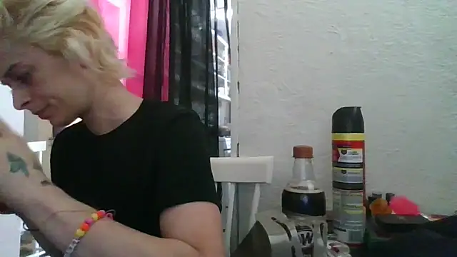 watermellonpussy online show from 21, 5, 2026