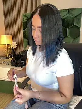 Snapshot of GabriellaFerrer chatting on 7, 1, 2025 GabriellaFerrer online show from 7, 1, 2025