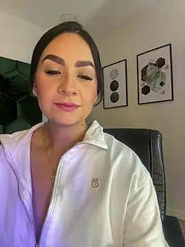 Snapshot of GabriellaFerrer chatting on 16, 1, 2025 GabriellaFerrer online show from 16, 1, 2025