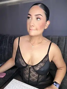 Snapshot of GabriellaFerrer chatting on 20, 9, 2025 GabriellaFerrer online show from 20, 9, 2025