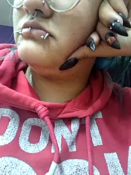 lucky-leah online show from 17, 4, 2026