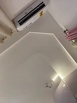 Nottynadiaa online show from 7, 4, 2026