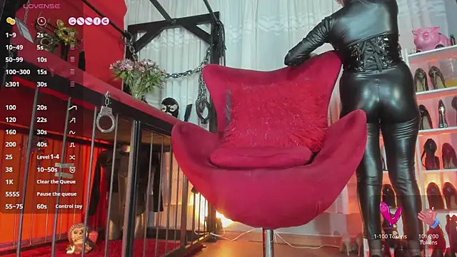 Snapshot of MistressAndre chatting on 26, 3, 2026 MistressAndre online show from 26, 3, 2026