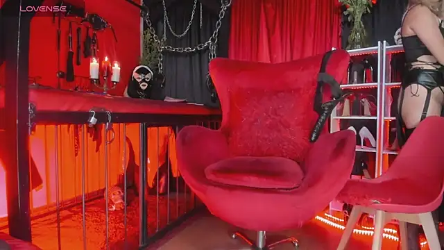 Snapshot of MistressAndre chatting on 30, 5, 2026 MistressAndre online show from 30, 5, 2026